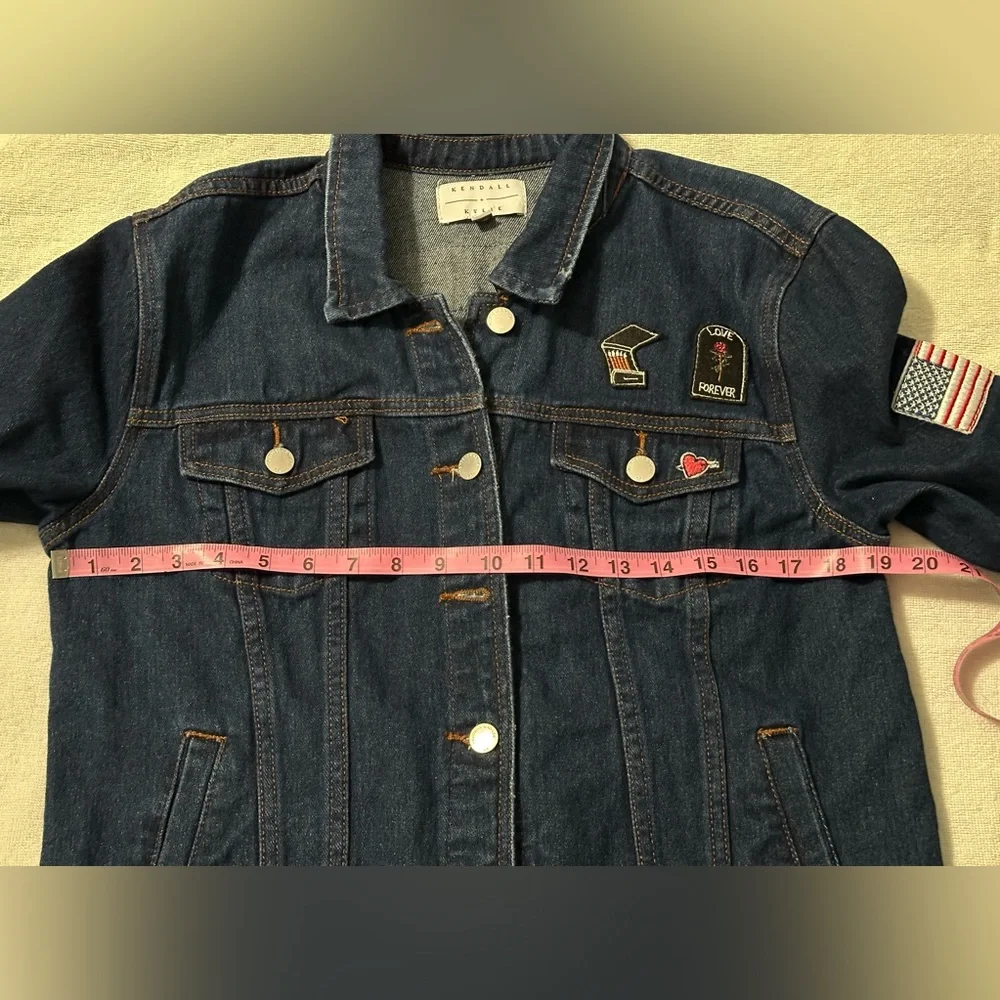 Kendall & Kylie Patched Denim Jacket - Size Large - Picture 8 of 11
